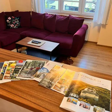Trainstation Apartmans Pressburg-paris Апартаменты