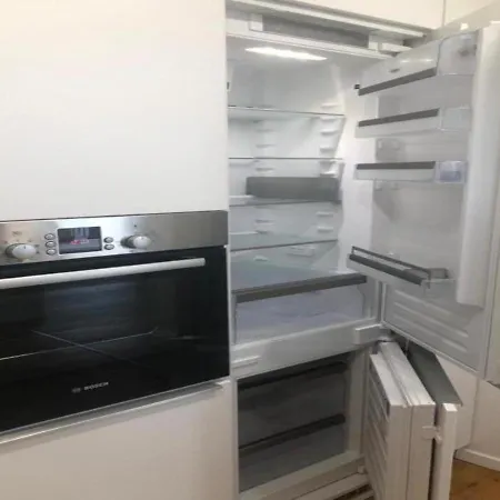 Apartment Trainstation Apartmans Pressburg-paris *