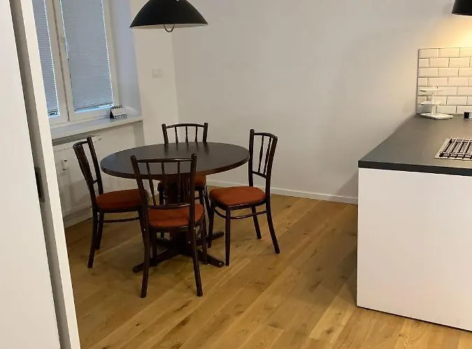 Trainstation Apartmans Pressburg-paris Апартаменти