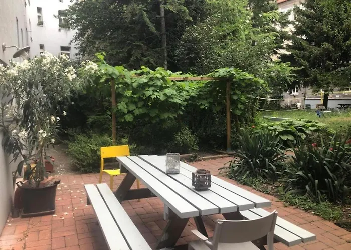 Апартаменти Trainstation Apartmans Pressburg-paris Братислава