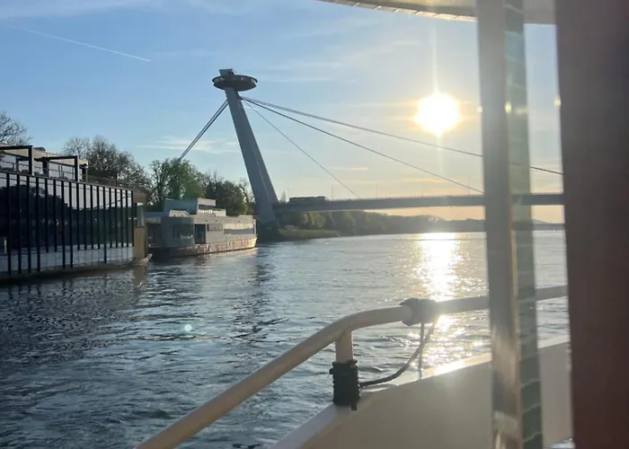 Trainstation Apartmans Pressburg-paris Апартаменты Братислава